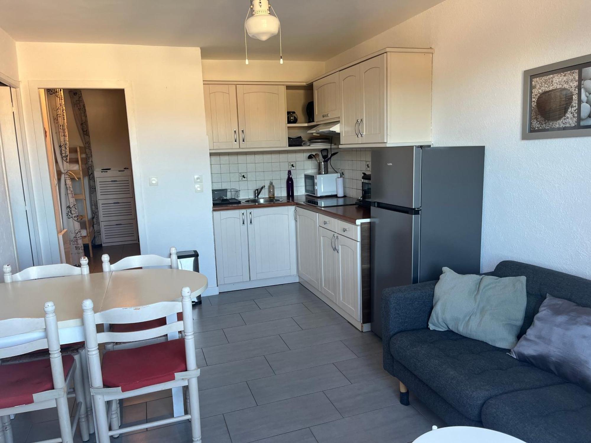 Appartement T2, 4 Personnes, Climatise, Avec Piscine, Village De La Mer La Londe-les-Maures Dış mekan fotoğraf